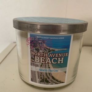 Bath & Body Works Limited Edition Chicago Candle
